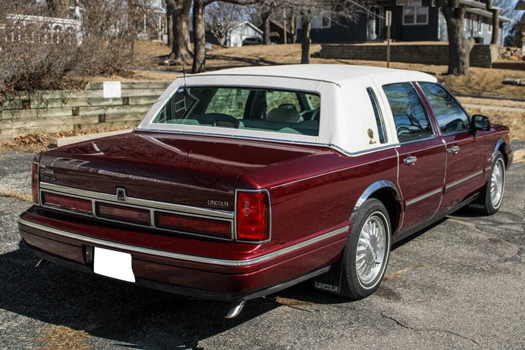 1997 Lincoln Town Car Touring Edition/ Jack Nicklaus Edition for sale